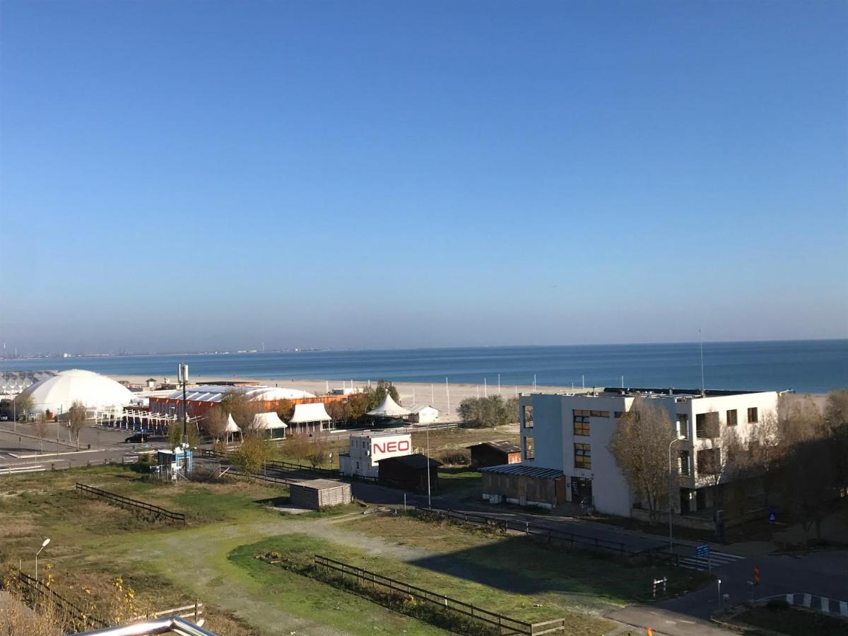 Apartament Summerland Mamaia Nord Zewnętrze zdjęcie